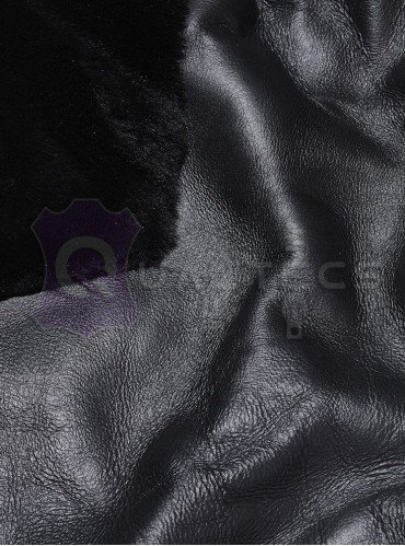 Хутро для дублянок Овчина Merino | Колір: Чорний Гладкий Хутро для дублянок Овчина Merino | Колір: Чорний Гладкий