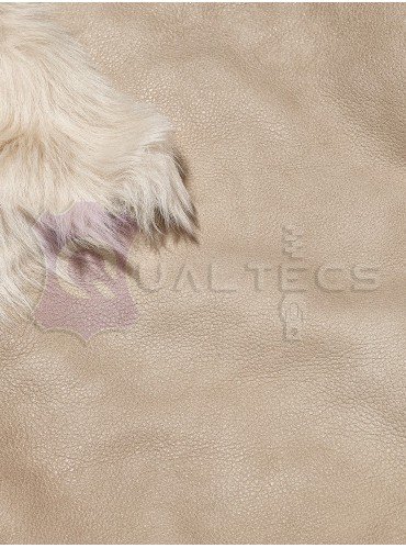 Tanned material fur for sheepskin coats Tuscany Fendi | Color: Beige Light Tanned material fur for sheepskin coats Tuscany Fendi | Color: Beige Light