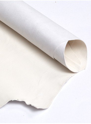 Leather lambskin vegetable tanned | Color: White | Thickness: 0.5 - 0.6 mm