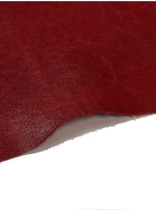 The vegetable leather | Color: red | Thickness: 1.4-1.6 mm The vegetable leather | Color: red | Thickness: 1.4-1.6 mm
